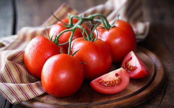 Distribution centers of cherry tomatoes